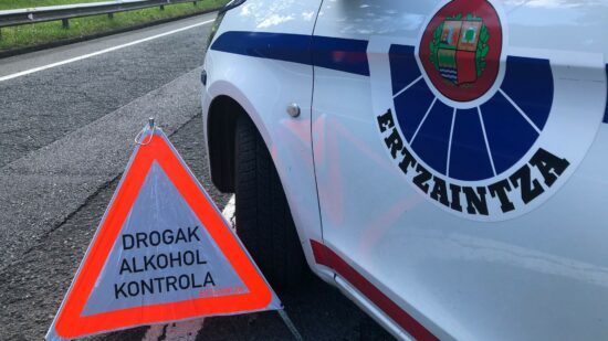 Detenido en Arrankudiaga por conducir sin carné un coche robado en Bilbao