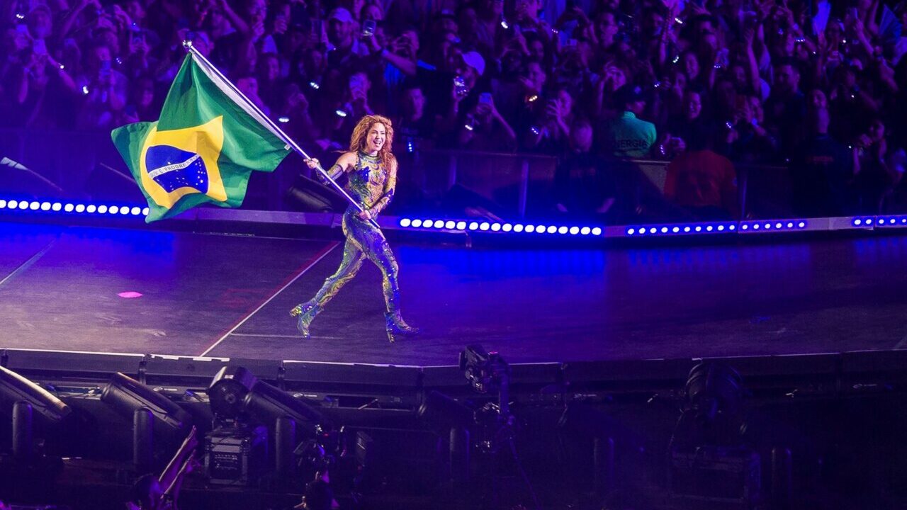 Shakira reúne a más de 2 millones de personas en un concierto histórico en Río de Janeiro