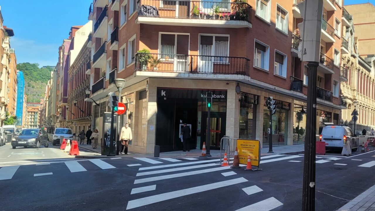 Nuevos cortes y cambios de tráfico en Tiboli por las obras de reurbanización en Bilbao