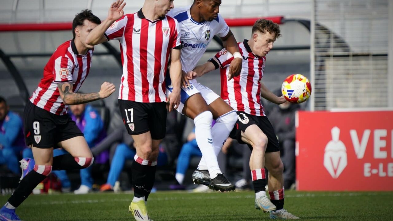 Endika Buján, sin sitio en el Athletic, apunta al Cádiz CF