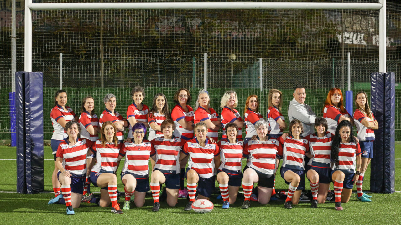 Lamiak UBR, el equipo de rugby bilbaíno de mujeres de más de 35 años