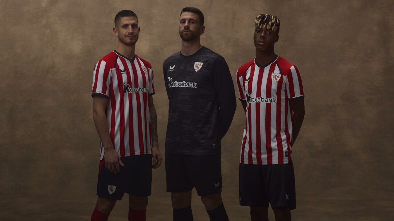 El Athletic presenta la primera equipación para la próxima temporada