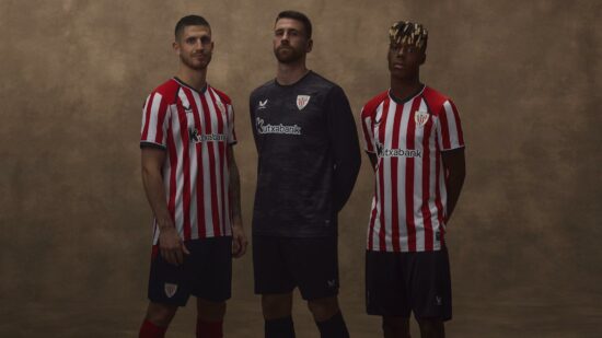 El Athletic presenta la primera equipación para la próxima temporada