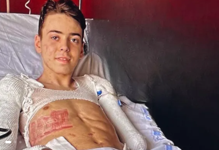 La gran ola de solidaridad con Gorka: recauda casi 370.000 euros tras superar una meningitis