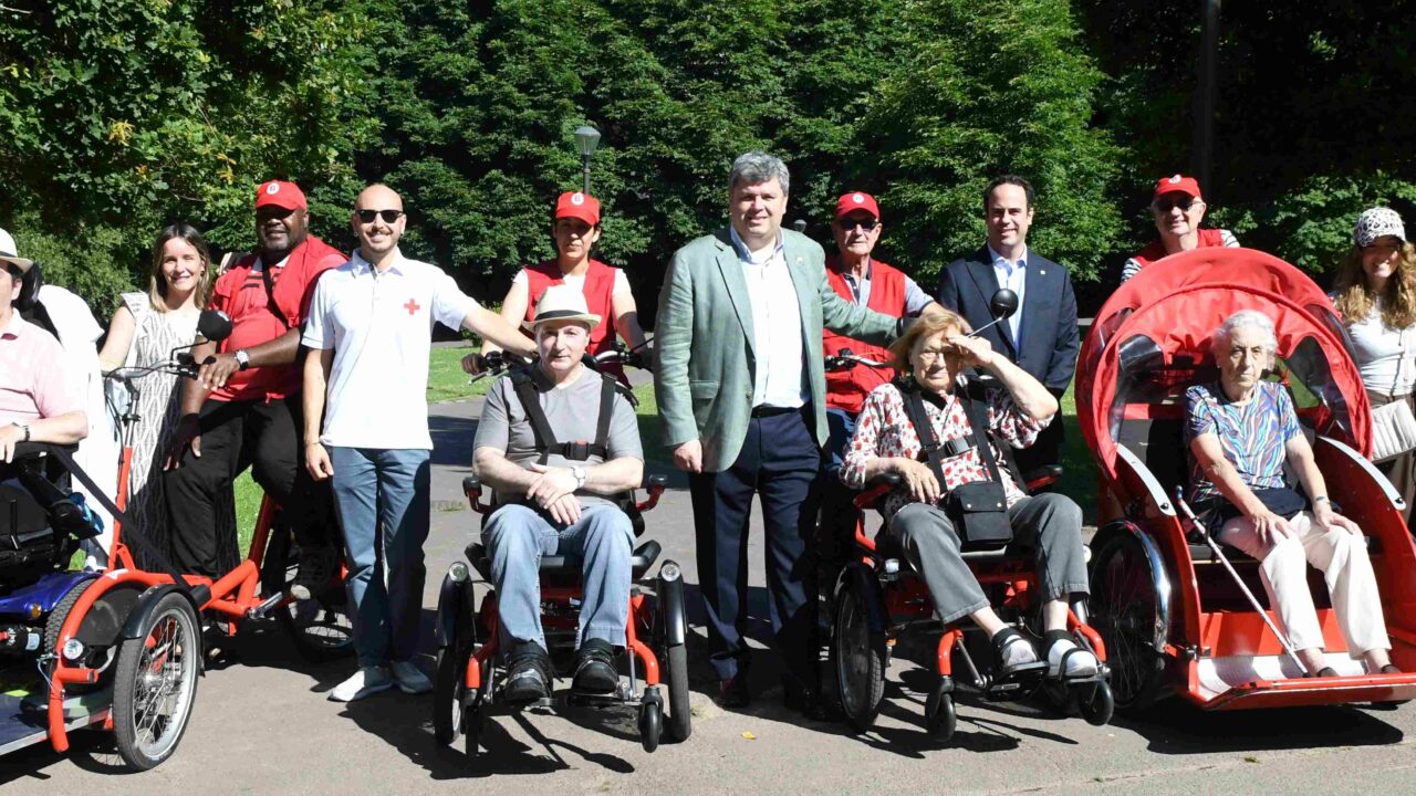 El proyecto ‘Bicis sin edad’ ha superado las 2.000 actividades desarrolladas