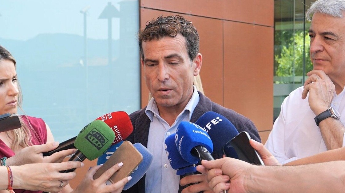 El PP vasco denuncia amenazas de muerte contra Carlos García: “A mí no me calla ningún miserable cobarde”