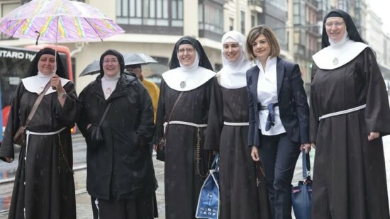 De convento a los tribunales: siete exmonjas de Belorado vuelven a declarar esta semana en Bilbao
