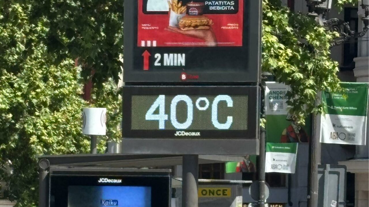 Euskadi activa la alerta naranja por calor y atiende 17 golpes de calor en un día