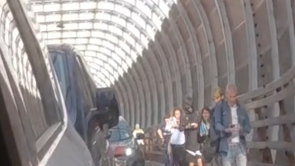 Atrapados en los túneles de Bilbao
