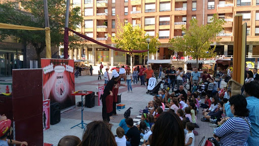El Mercado Medieval Solidario regresa a Galdakao con tres días de actividades, artesanía y espectáculos