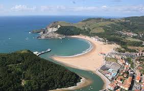 La OTA vuelve a Gorliz este fin de semana para regular el aparcamiento en las playas