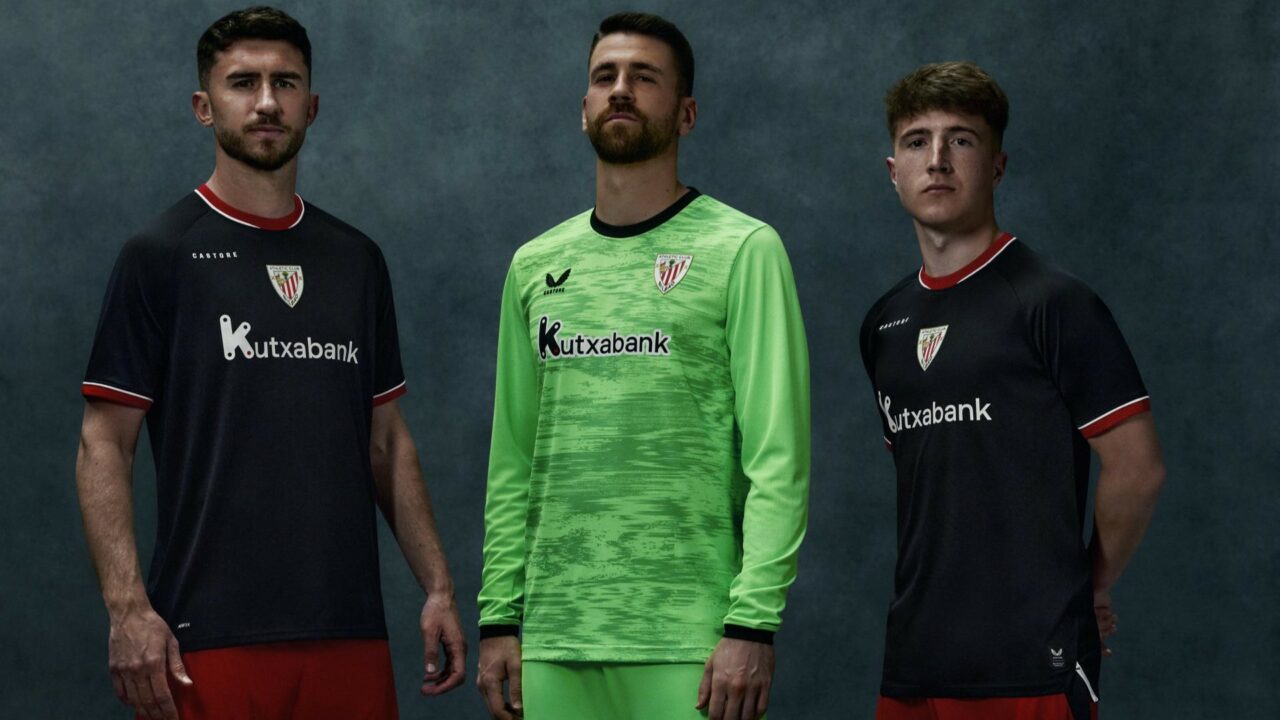 El Athletic presenta su segunda equipación: negra, roja y un homenaje a «donde todo empieza»