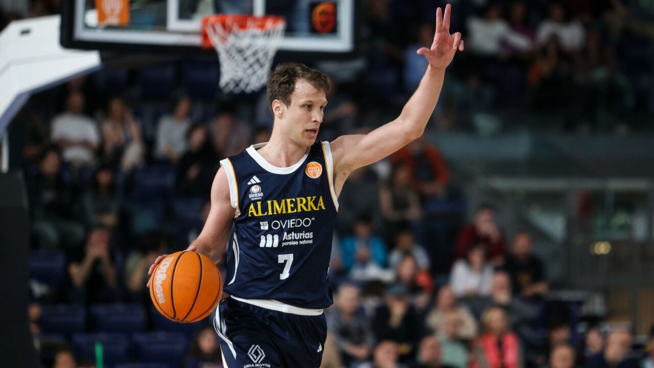 Dan Duscak cerrará la dirección de juego del Surne Bilbao