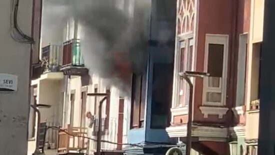 Incendio en una vivienda de Romo: cinco personas atendidas