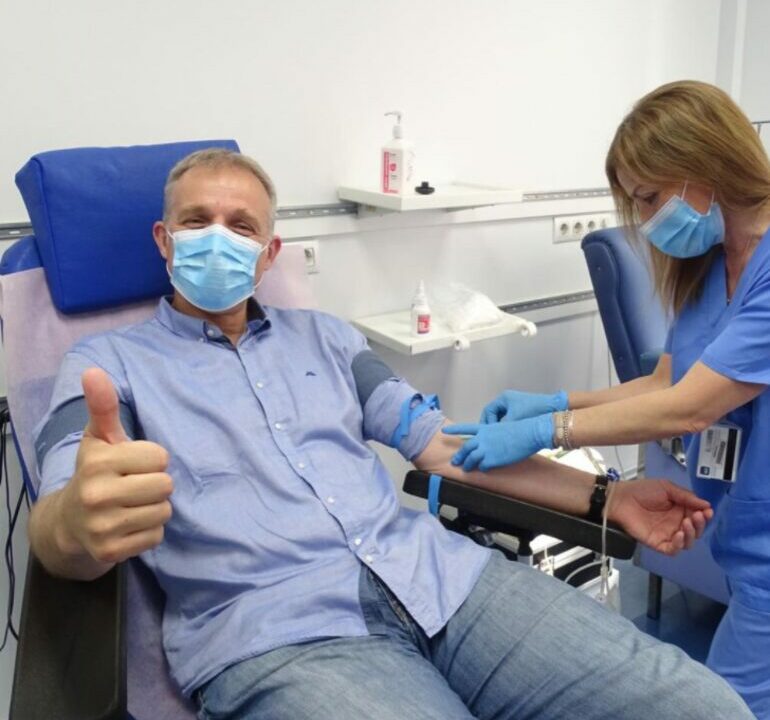 Osakidetza llama a donar sangre este verano ante la caída de reservas: se necesitan 400 donaciones diarias
