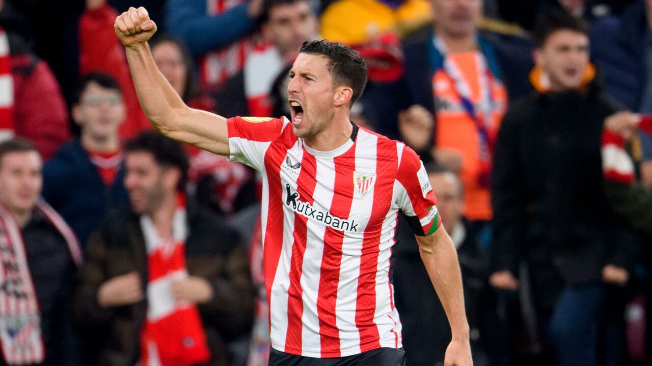 De Marcos regresa al Athletic por petición de Terzić para reforzar el vestuario