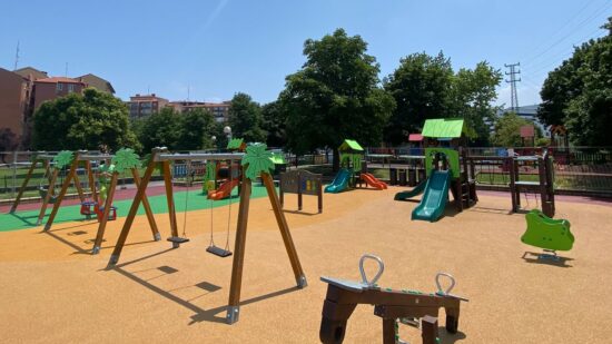 Finaliza la renovación integral del área infantil de Zorrotza con una inversión de más de 88.000 euros