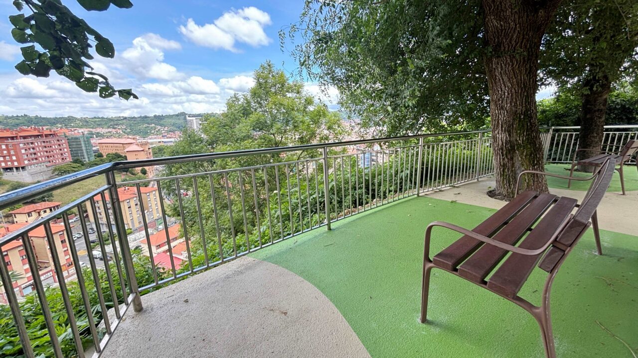 Bilbao finaliza las obras para mejorar el mirador de Estrada Masustegi