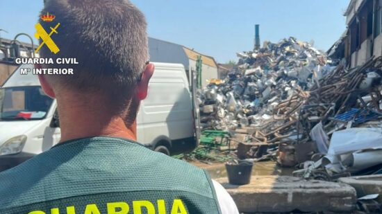 Tres detenidos y dos investigados en Bizkaia por el robo de 1.600 kilos de latón y cobre en Cantabria