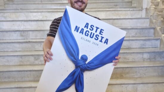 ‘Un abrazo azul para Bilbao’, el cartel ganador para dar imagen a la Aste Nagusia