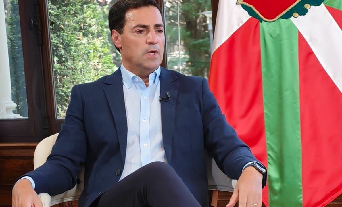 Pradales pide retirar el Estatuto Marco para desactivar la «bomba de relojería» de la sanidad