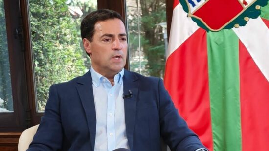 Pradales pide retirar el Estatuto Marco para desactivar la «bomba de relojería» de la sanidad