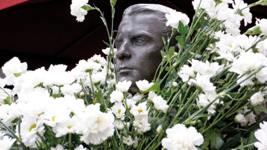 Bilbao celebrará el lunes 29 de junio el homenaje a uno de sus hitos: Blas de Otero