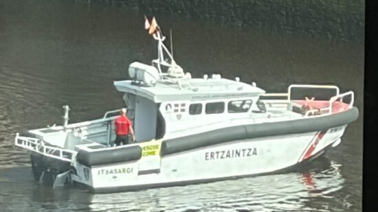 Hallan el cuerpo de una persona en la ría de Bilbao, a la altura de la Universidad de Deusto