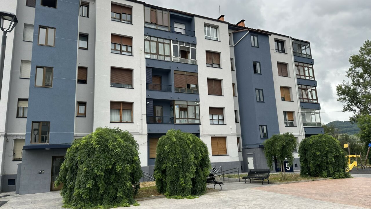 Orduña culmina la transformación de los barrios de Landatas y María Dolores Madaria