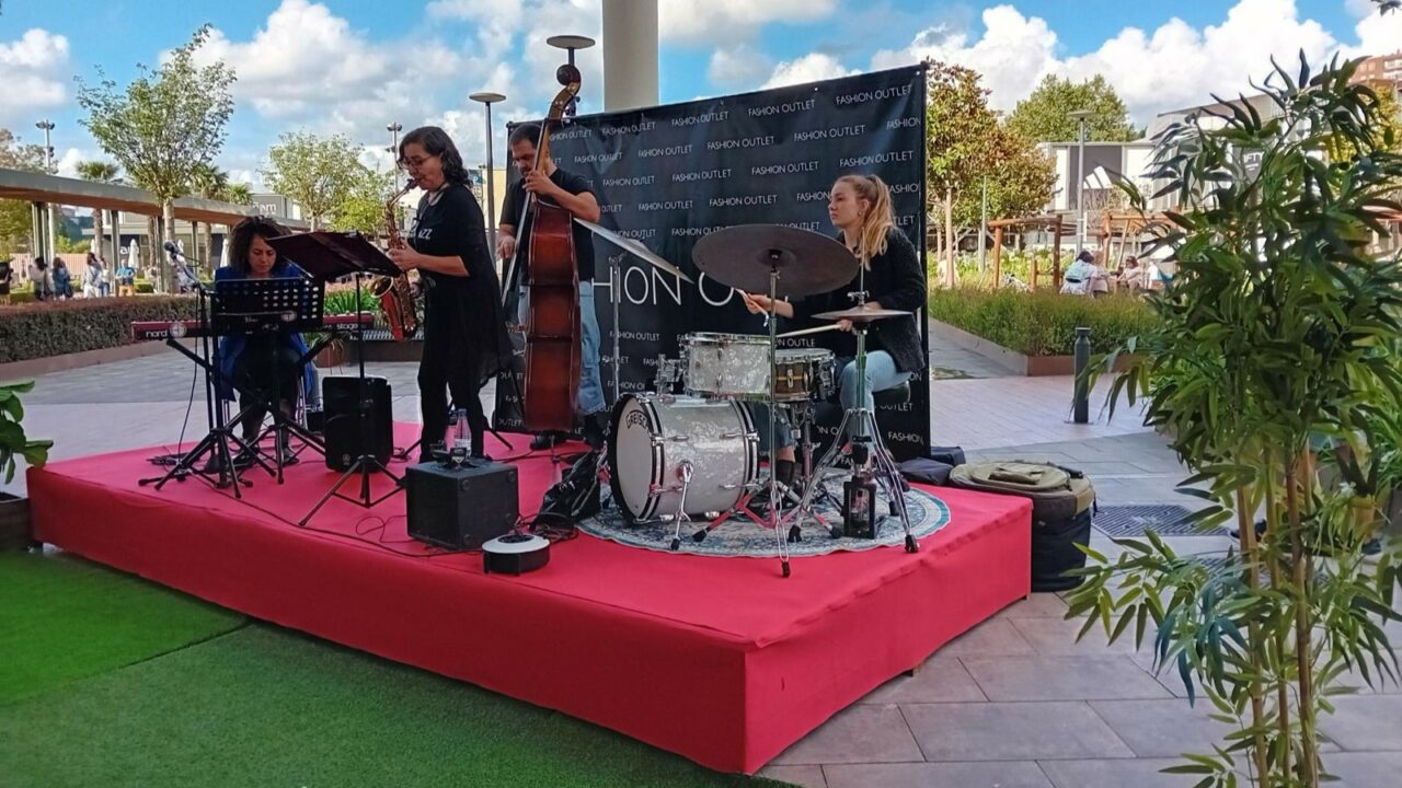 Fashion Outlet llena julio de actividades gratuitas para todas las edades con música, creatividad y sostenibilidad