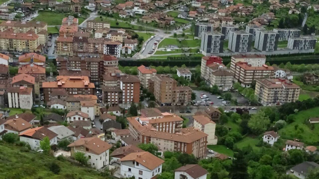 Este es el municipio más barato para comprar vivienda en Euskadi: 2.182 euros por metro cuadrado