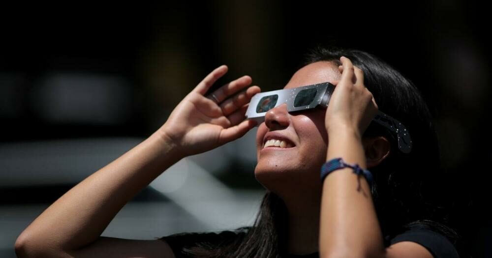 El Gobierno Vasco alerta sobre el eclipse solar del 12 de agosto: estas son las recomendaciones para verlo sin riesgos