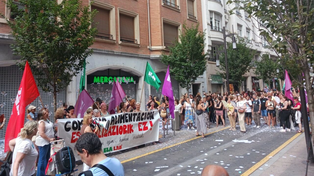 Jornada de huelga en algunos supermercados de Euskadi: estos son los motivos
