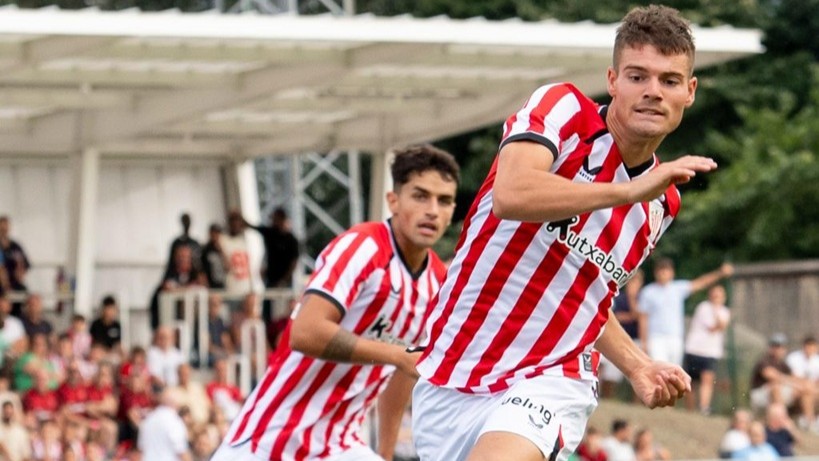 El Athletic sufre para golear al CD Derio en el primer amistoso de la era Terzic