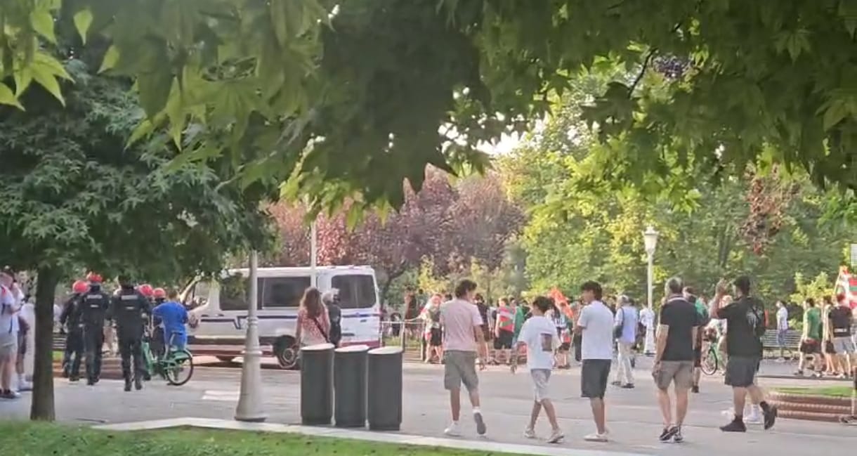 La Ertzaintza identifica a 20 personas en Bilbao tras los incidentes durante la final del Mundial