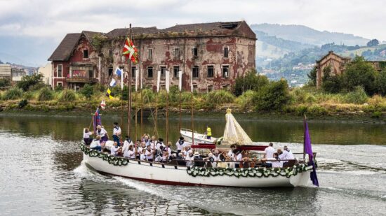 La VI Procesión Náutica de la Virgen Begoña será por la tarde este año