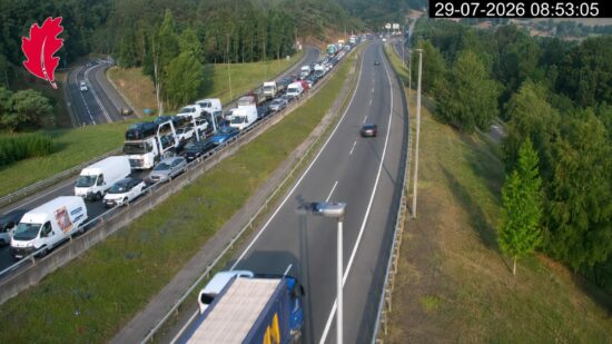 El Corredor del Txorierri en Lezama acumula tres kilómetros de retenciones