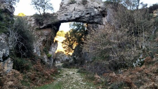 El puente de piedra que esconde una de las leyendas más fascinantes de Euskadi