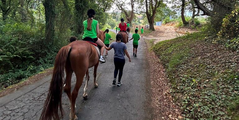 Casi 800 niños disfrutan del verano más activo en Leioa con el programa UDA