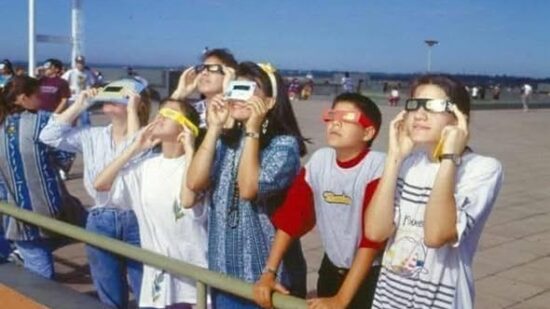 Oyentes recuerdan el eclipse total de 1994 en Latinoamérica: «Las gallinas se fueron a dormir»