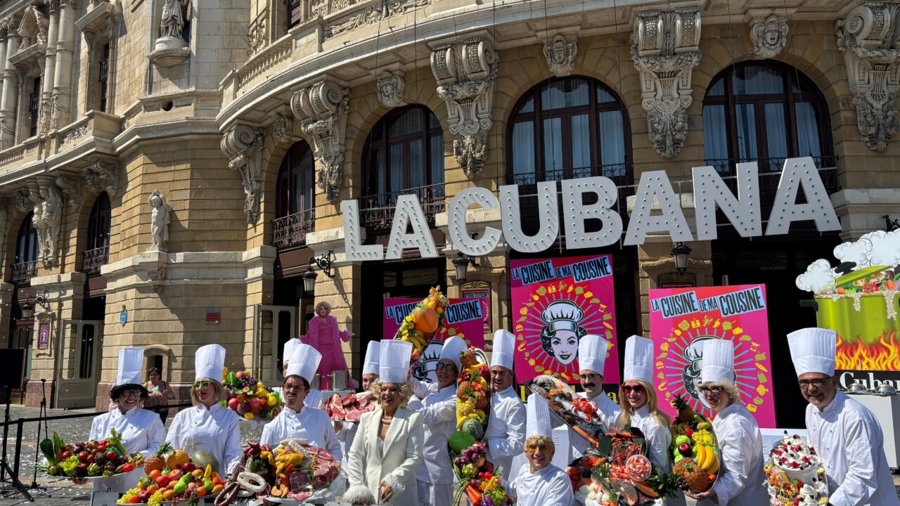 Bilbao se llena de humor, música y sopresas con el nuevo espectáculo de la compañía La Cubana
