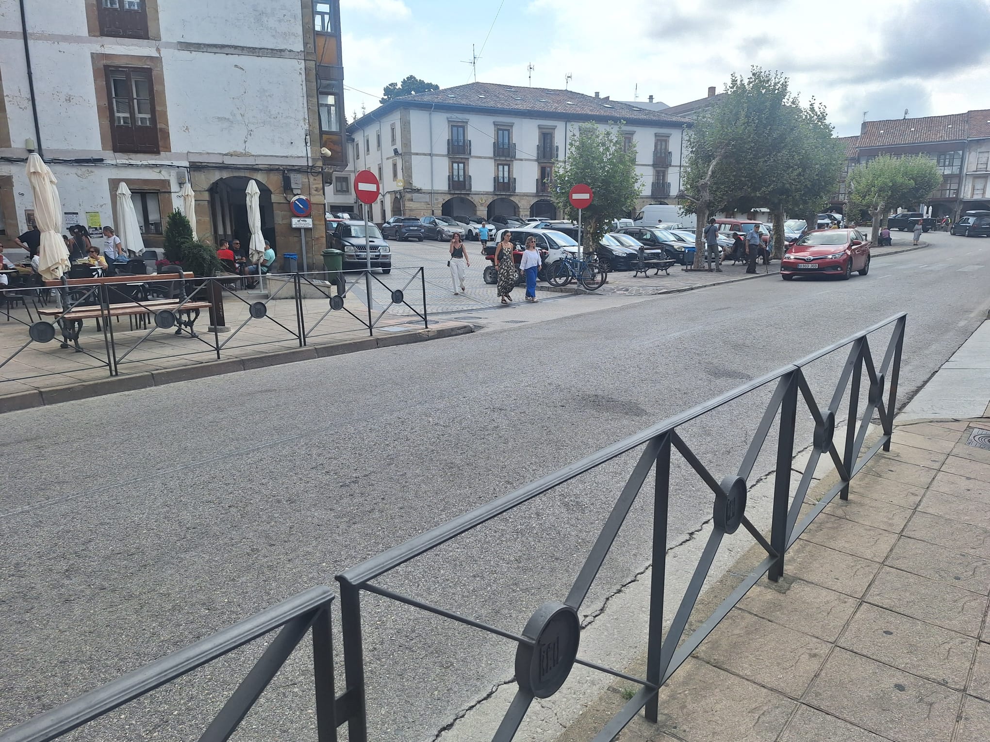 El niño de 10 años atropellado por un tractor en Espinosa de los Monteros está muy grave
