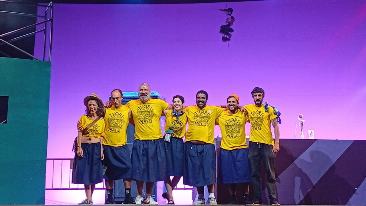 ‘GAUPASA’: la divertida obra de teatro que hace un recorrido por Aste Nagusia