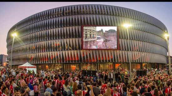 ¿Y si los aficionados del Athletic viviesen el txupin de Aste Nagusia con TeleBilbao en San Mamés?
