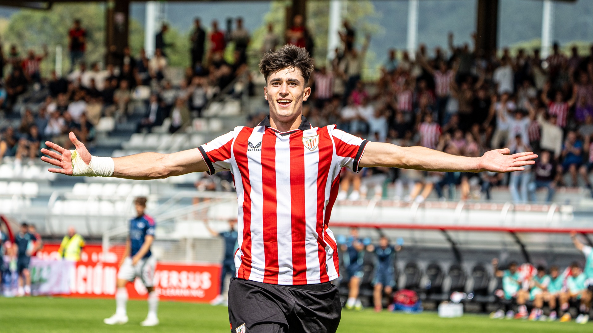 El Athletic quiere blindar a Manex Lozano