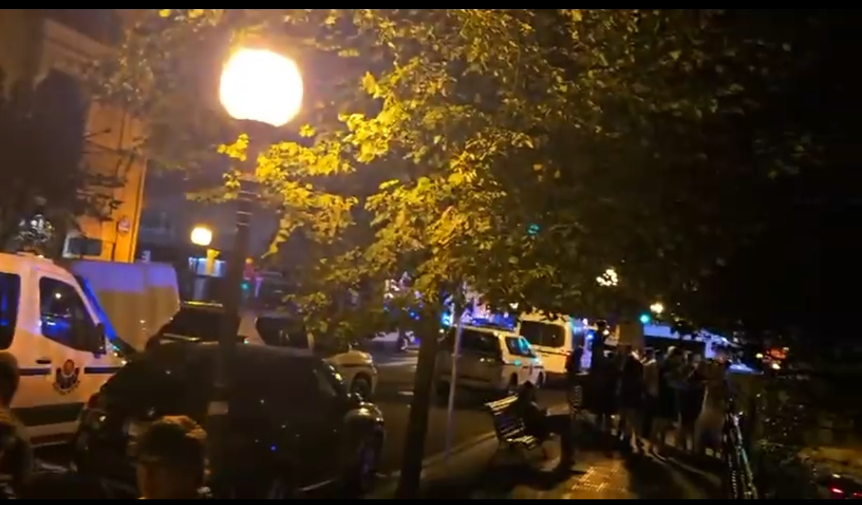 Catorce detenidos tras graves altercados y ataques a la Ertzaintza en Bilbao