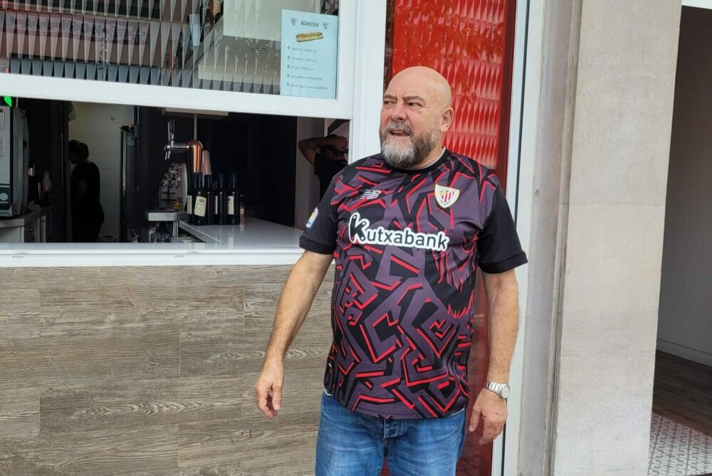 Adiós a José, el alma del bar Amorebieta de San Mamés: «Su vida era el bar y su familia»