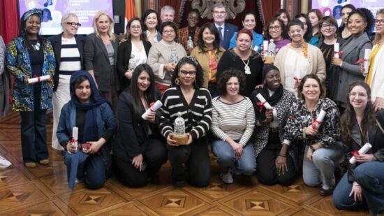 Bilbao premia a las mujeres migradas que dejan huella