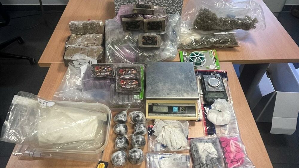 Detenido en Bermeo con diez kilos de droga en su casa