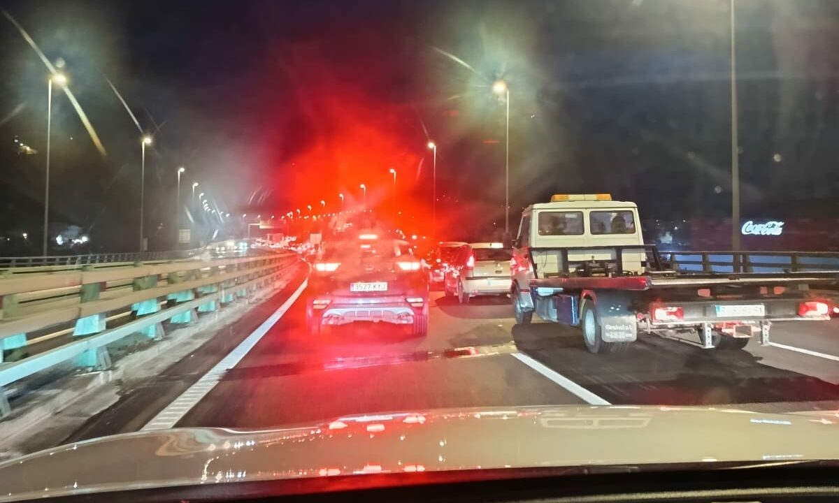 Mañana complicada con varios accidentes a primera hora en Bizkaia:  Sondika, Txorierri y Santo Domingo